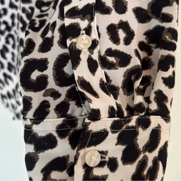 Talbots Monochrome Leopard Print Button Down Shirt - Picture 6 of 8